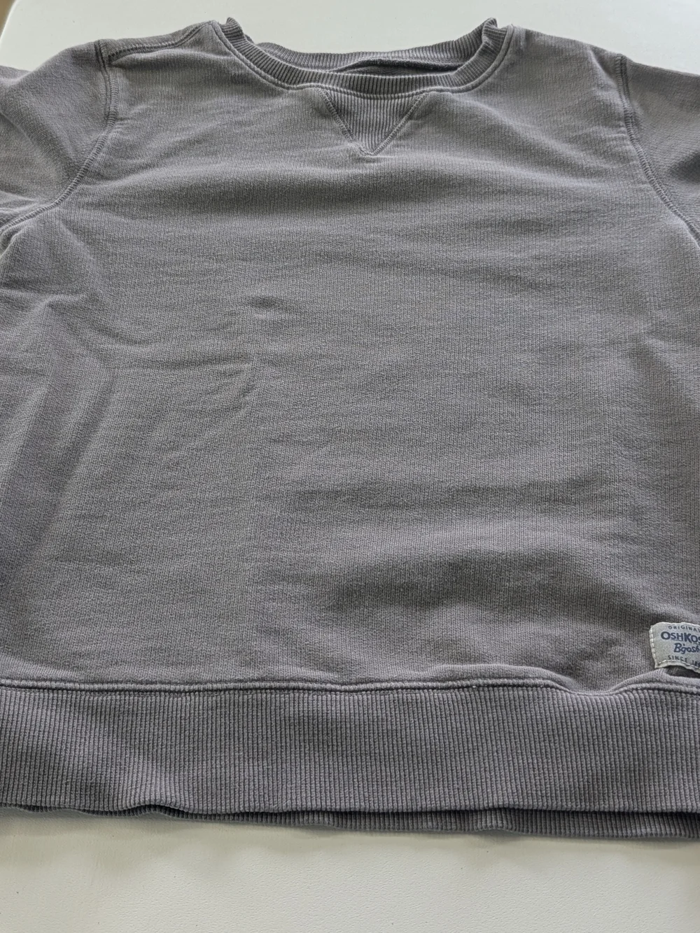 OshKosh B’gosh Boys Size 8 Gray Sweatshirt Pullover Crewneck Classic Logo